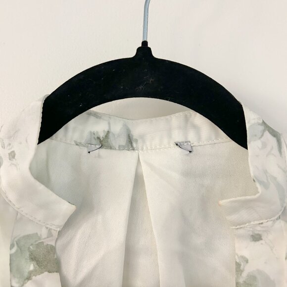 Baltic Born Lizette Maxi Dress in White Green Sage Floral Size S NWOT - Picture 6 of 10